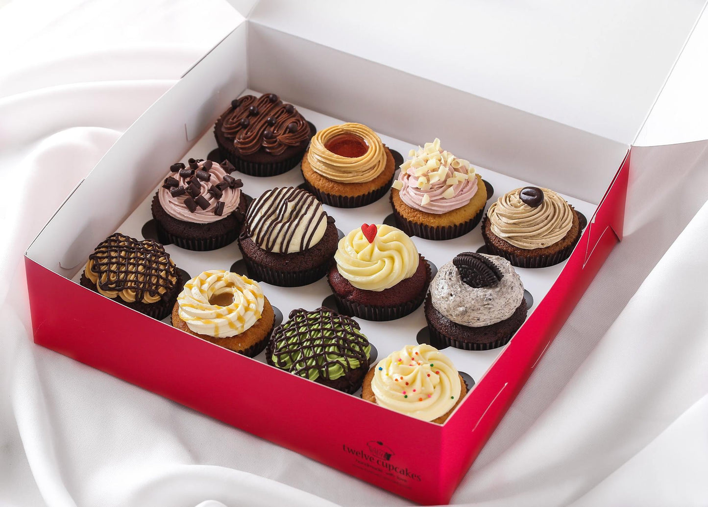 Party Set (12pcs) - 16 to 31 Oct